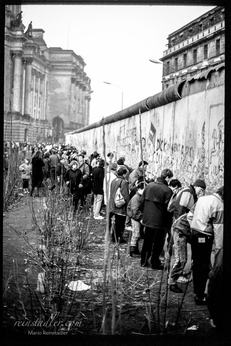 Reportage – Mauerspechte in Berlin, 1989